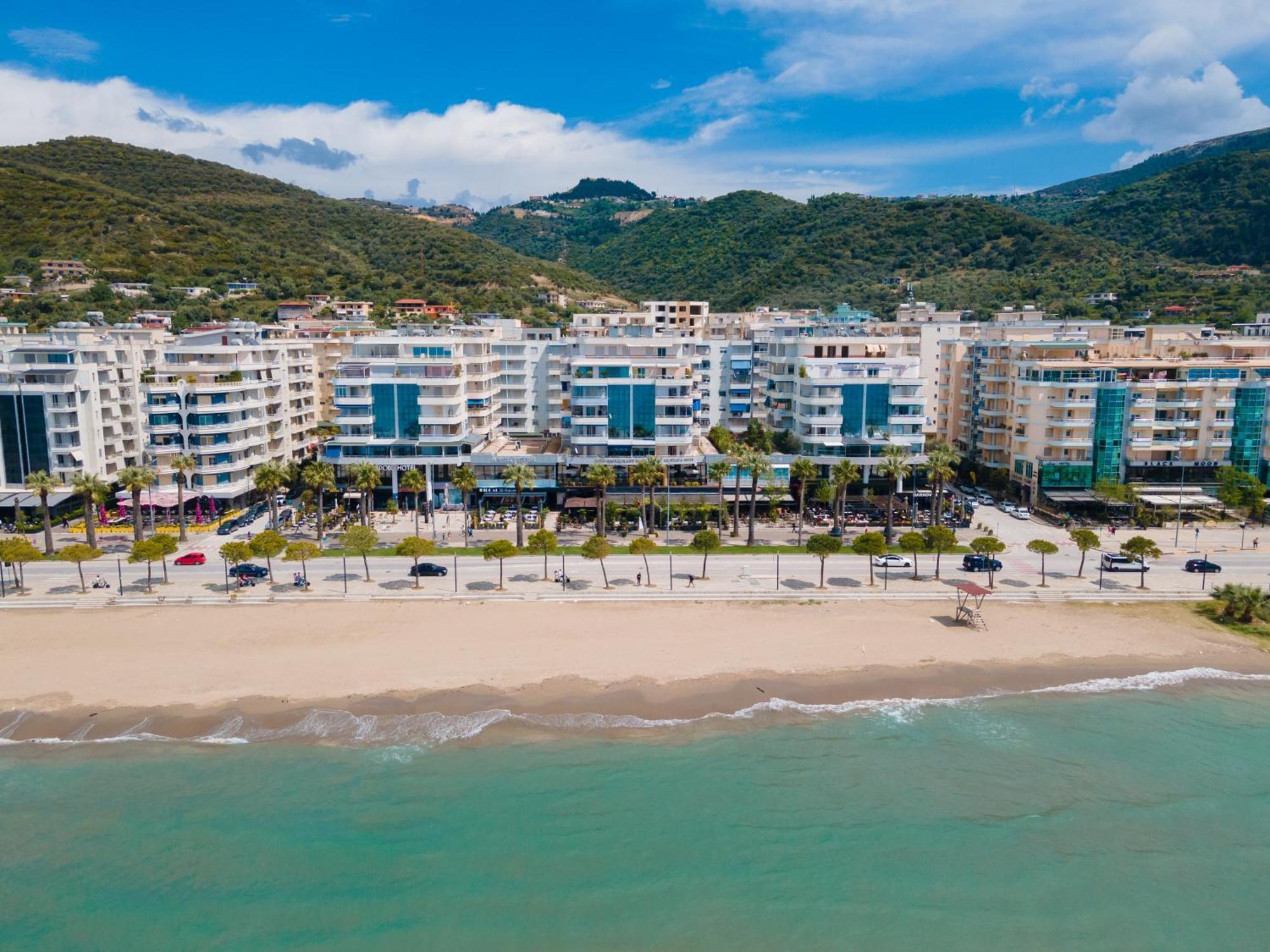 Mustafa Suites Vlorë 外观 照片