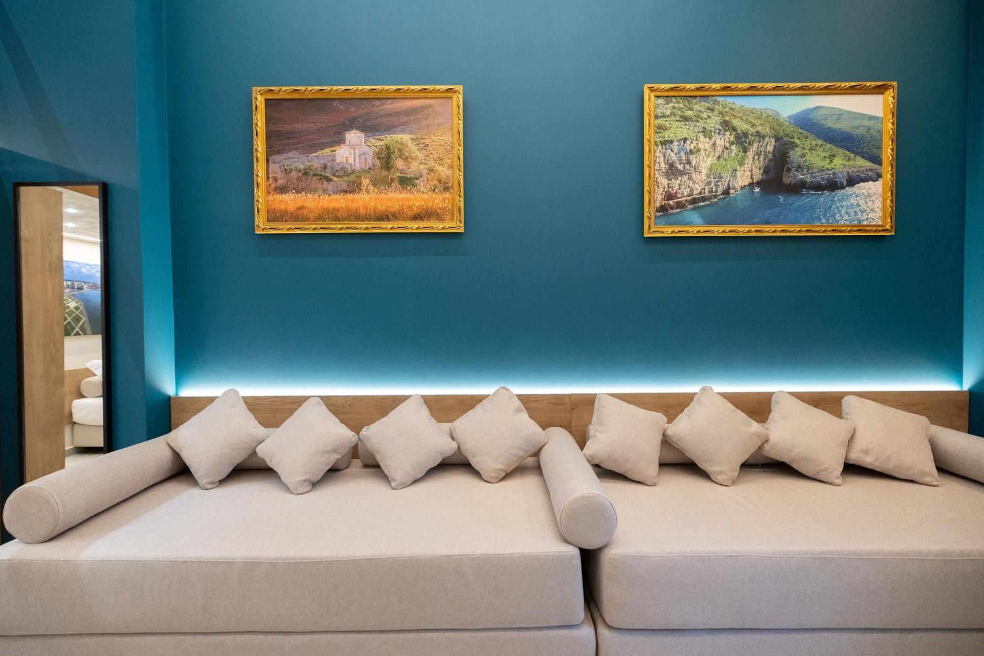 Mustafa Suites Vlorë 外观 照片